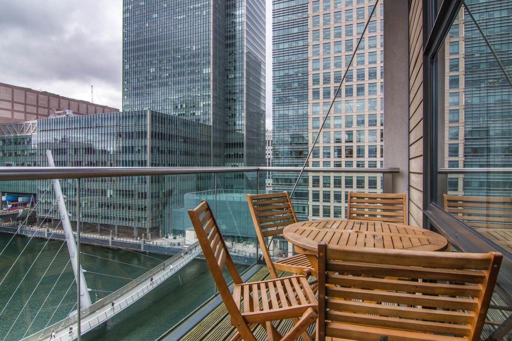 Canary Wharf - Corporate River View Apartments Londres Exterior foto